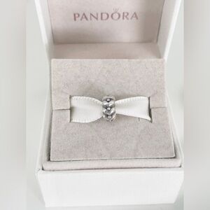 Pandora Heart Beats Spacer | Retired